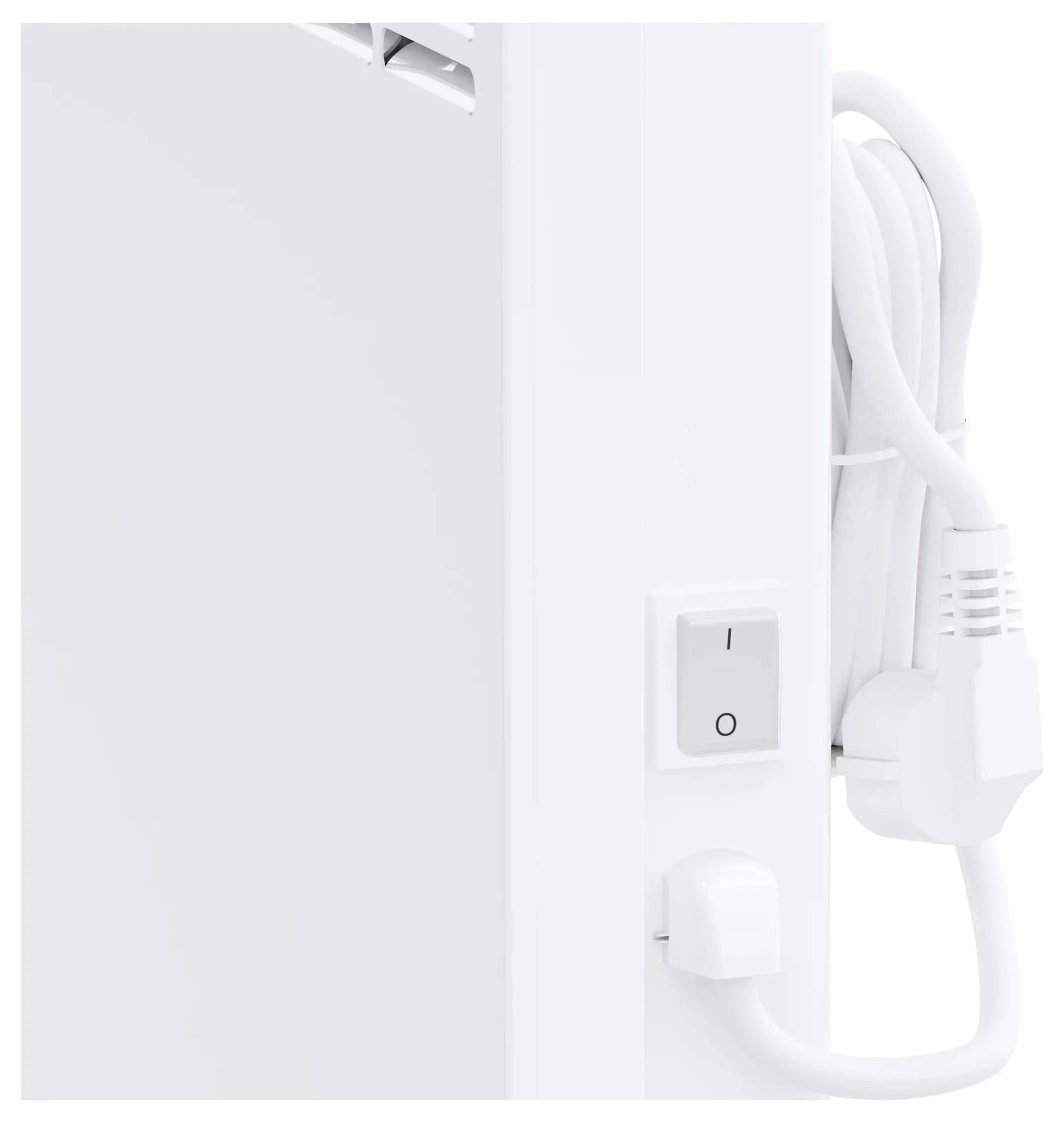 Ein weißes Elektrogerät mit einem Stromschalter und einem Kabel, das um seine Seite gewickelt ist.