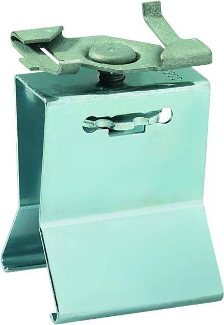 Metallischer Spannverschluss mit Hebelmechanismus und Feder, verwendet zur sicheren Verbindung von Bauteilen, auf weißem Hintergrund.