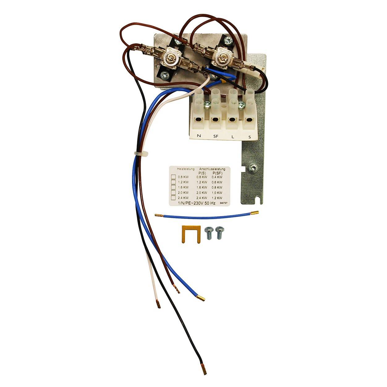 Ein elektrisches Anschlusskit mit Kabeln und Verschraubungen auf einer Metallplatte, daneben eine Tabelle mit Leistungsspezifikationen.