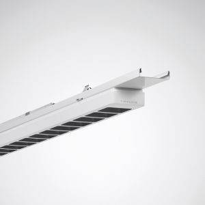 Eine schlichte, moderne lineare Deckenleuchte aus weißem Metall mit schwarzem Gitternetz.