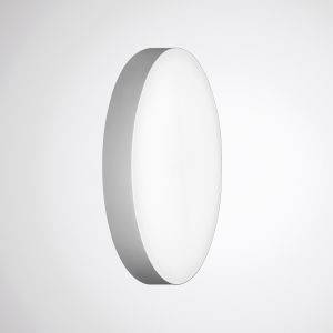 Abstrakte graue und weiße ovale Form auf weißem Hintergrund, erinnert an ein minimalistisches Kunstwerk.