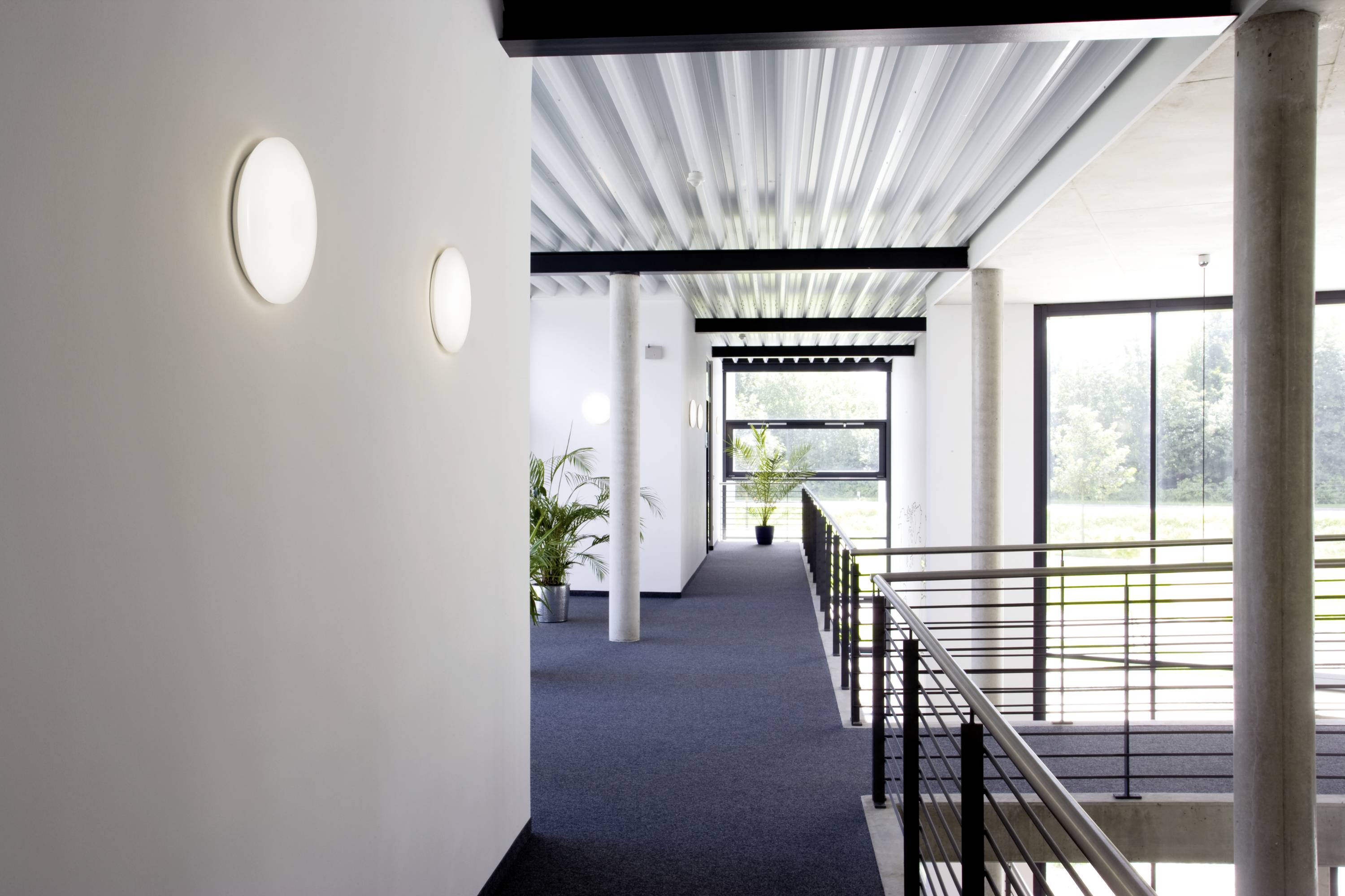 Trilux 7790140 2340 LED-Deckenleuchte LED Weiß