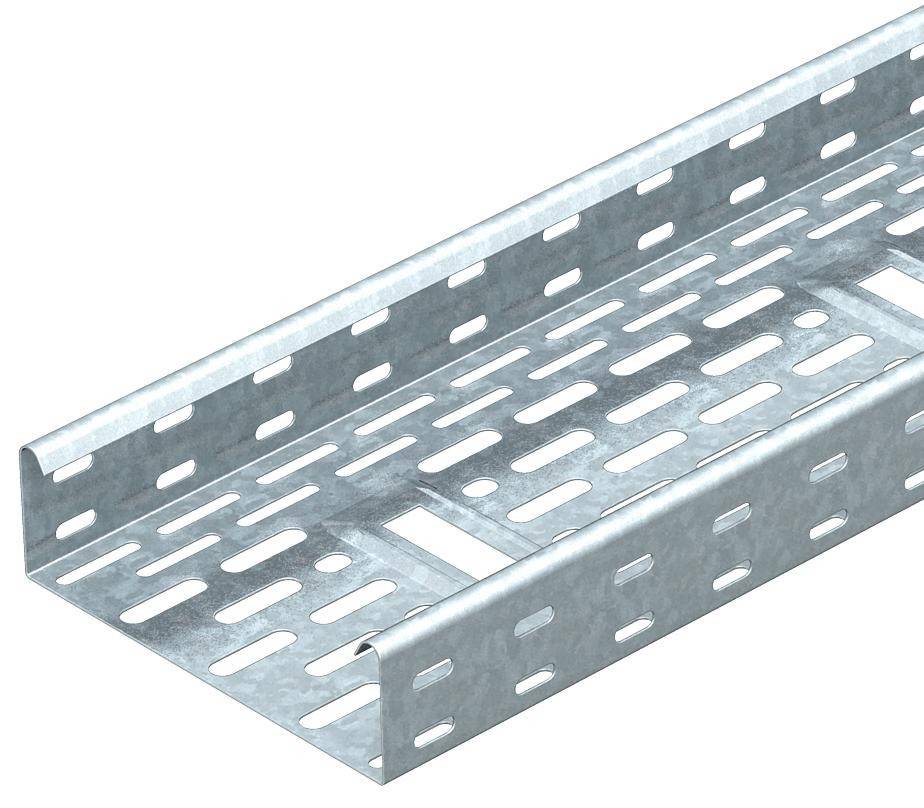 Ein metallisches Kabelrinnen-System mit zahlreichen Schlitzen zur Belüftung, geeignet für Kabelmanagement in Gebäuden.