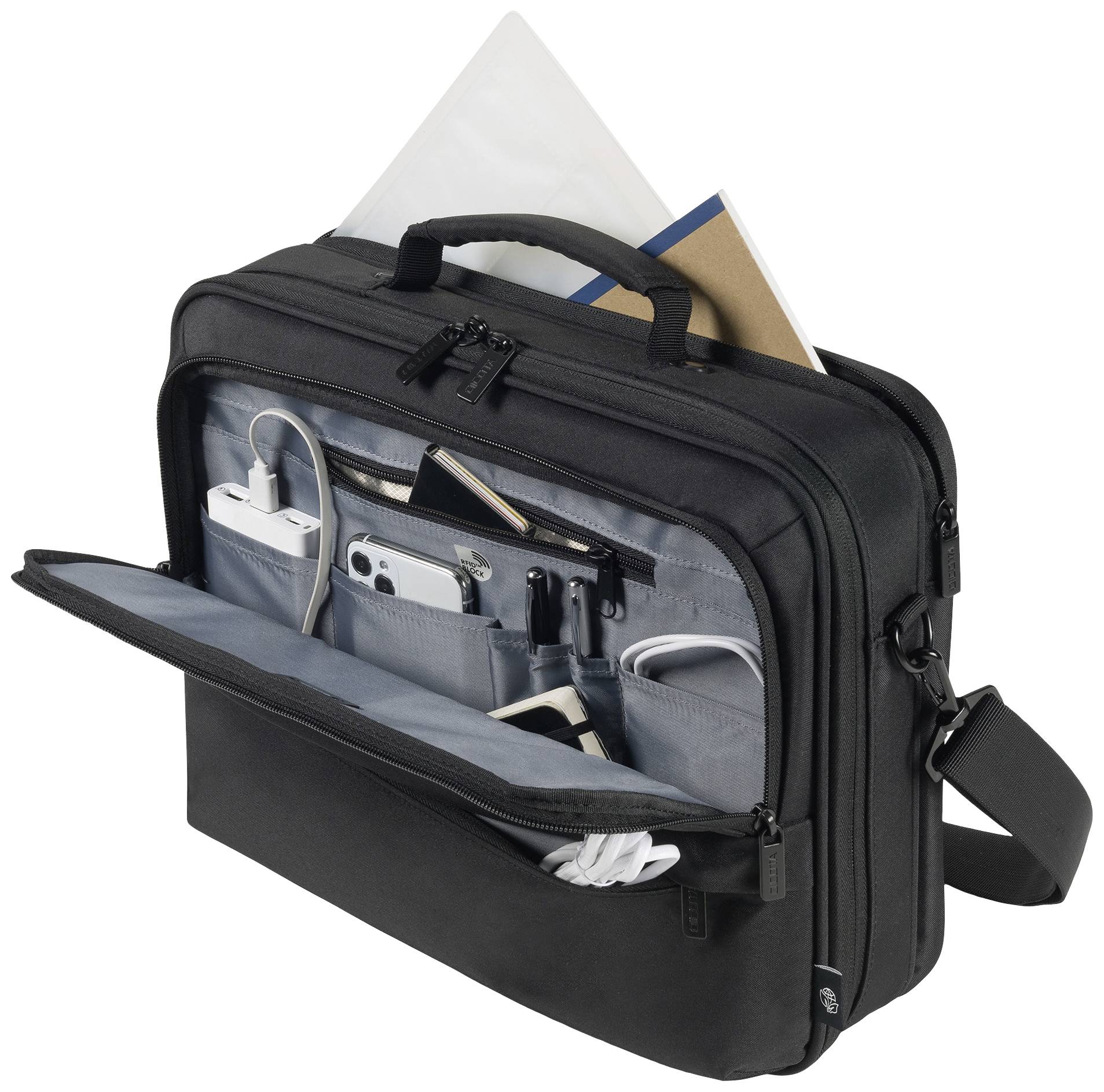 Schwarze Laptoptasche mit offenem Fach zeigt Smartphone, Ladegerät und Dokumente. Perfekt organisiert für berufliche Zwecke.