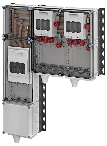 Elektrischer Verteilerkasten mit sichtbaren Kabelkanälen und Anschlüssen, zeigt interne Struktur und Anordnung der Komponenten.