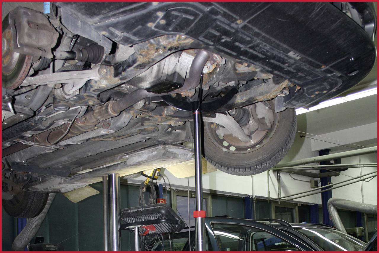 KS Tools 160.0334 Hydraulik-Getriebeheber mit Tisch,500kg