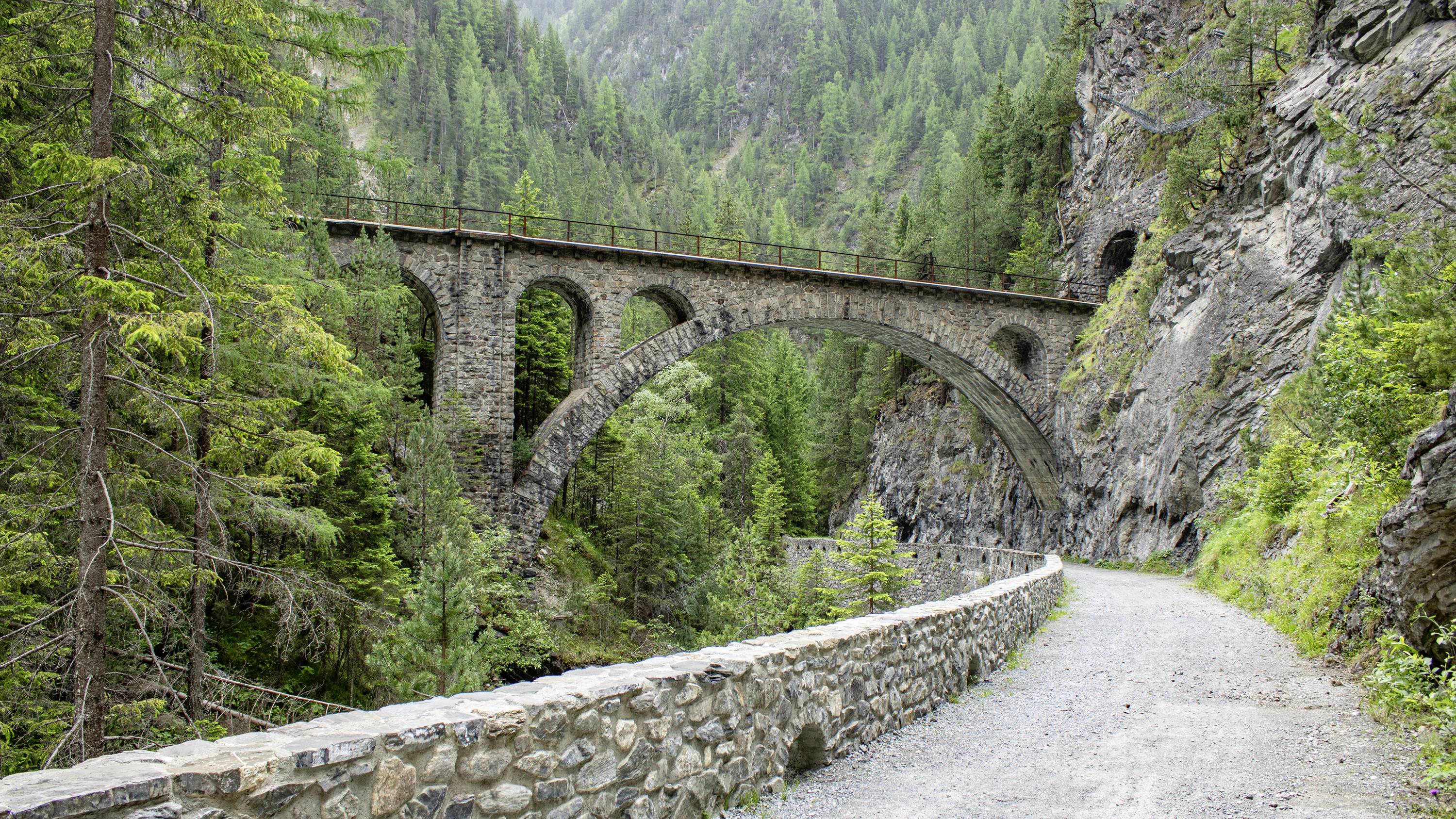 NOCH 62832 N Steinbogenbrücke 1gleisig (L x B x H) 186 x 38 x 86mm