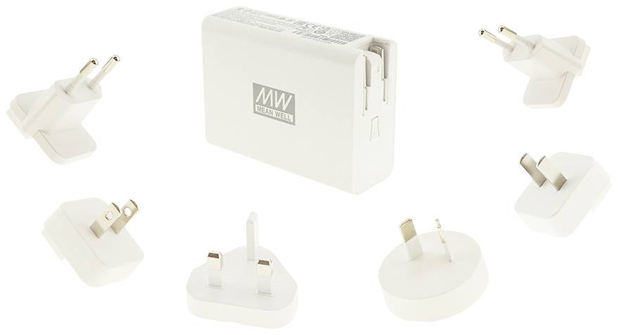 Ein weißes Ladegerät mit sieben verschiedenen austauschbaren Steckdosenadaptern, die für unterschiedliche Länder geeignet sind.