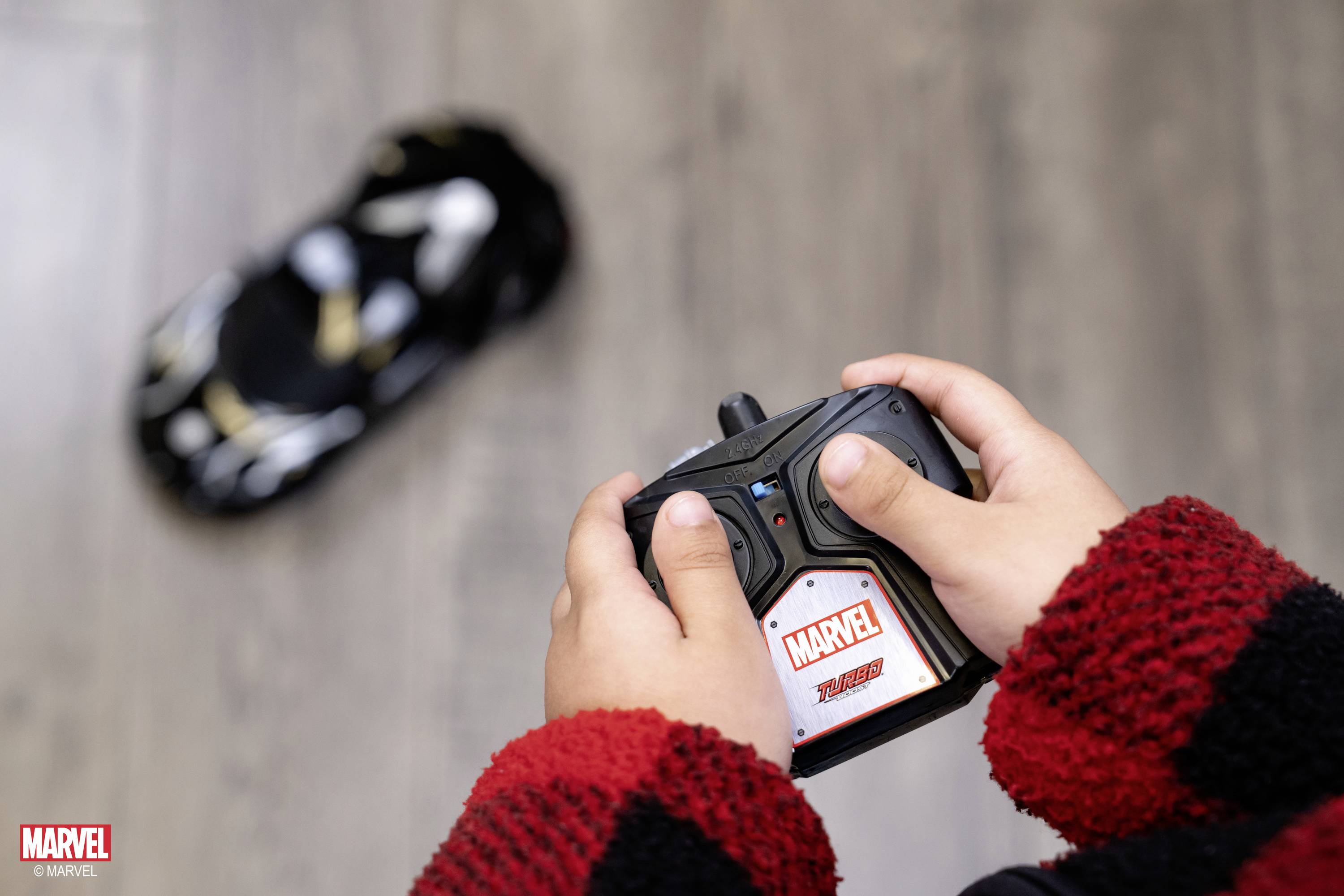 JADA TOYS 253226001 Marvel Black Panther RC Lykan 1:16 RC Modellauto Elektro Sportwagen