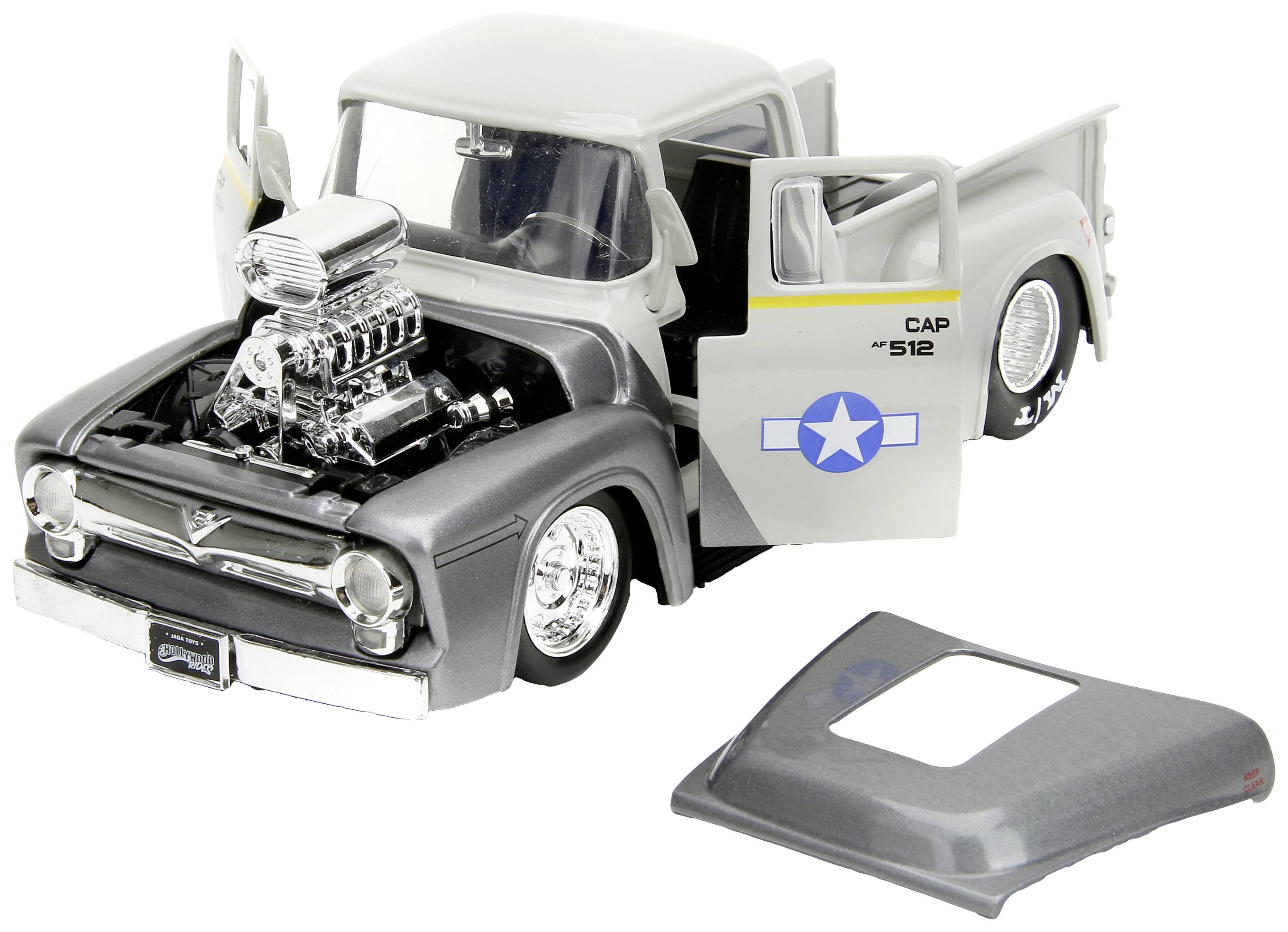 JADA TOYS Street Fighter 1956 Ford Pickup mit Guile Figur Fertigmodell PKW Modell