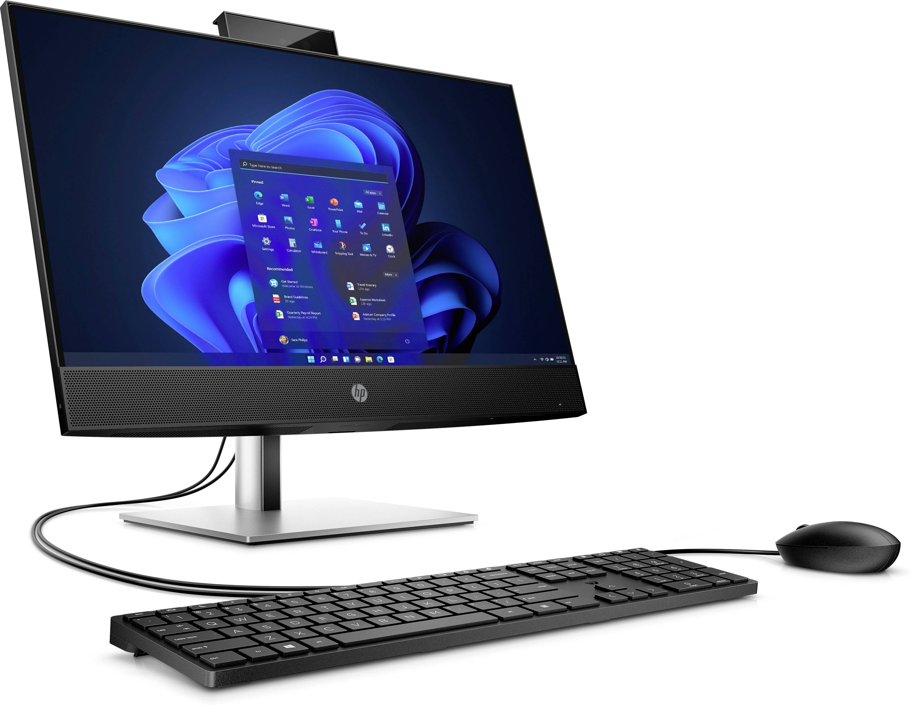 Ein Desktop-Computer mit Tastatur und Maus. Auf dem Bildschirm ist das Windows-Betriebssystem zu sehen.