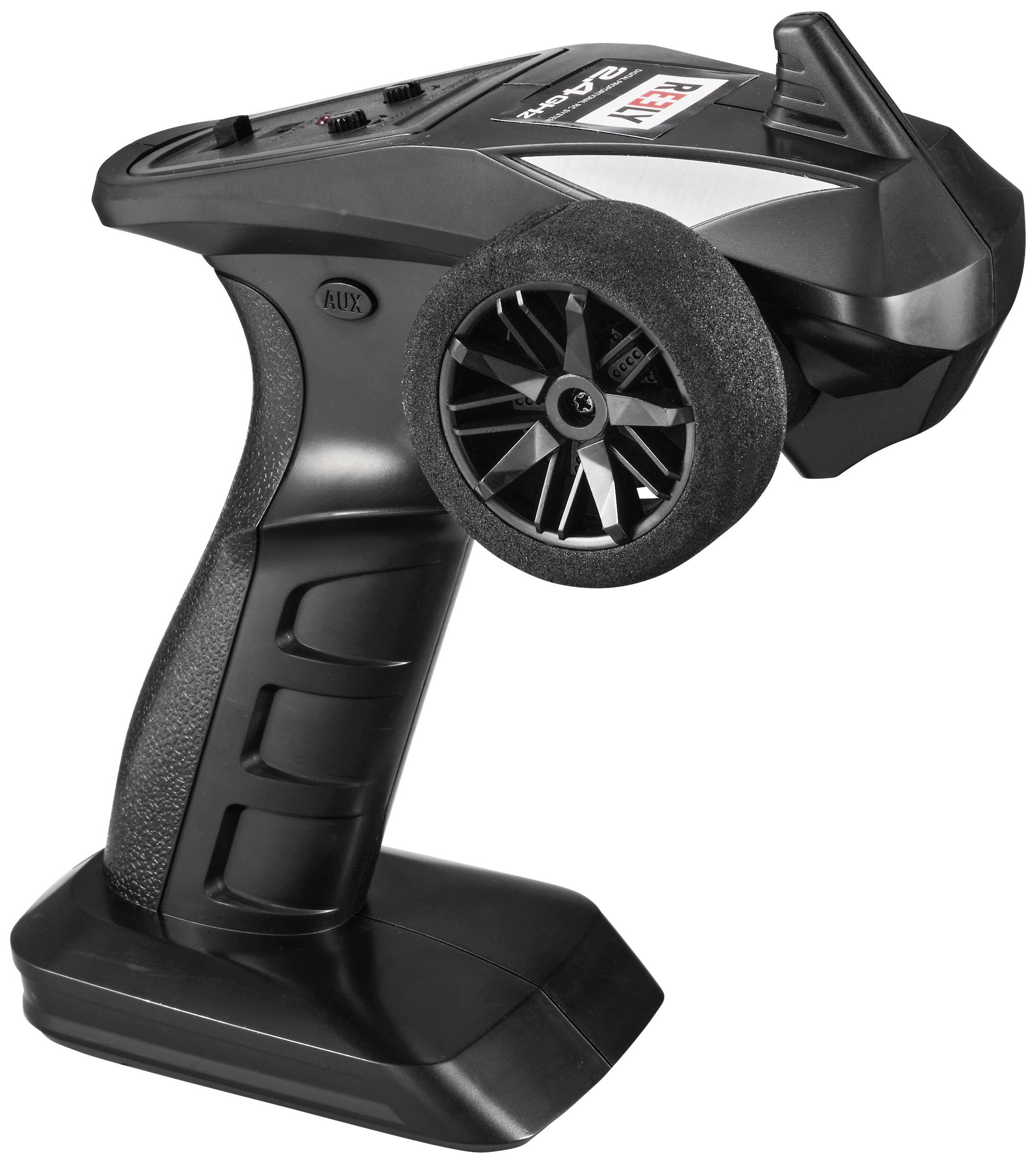 Schwarzer RC-Sender mit Steuerknüppeln, einem Rad und einer Antenne