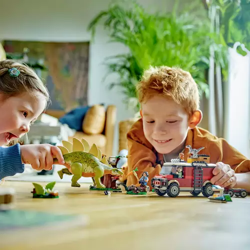 76965 LEGO® JURASSIC WORLD™ Dinosaurier-Missionen: Entdeckung des Stegosaurus 76965 LEGO® JURASSIC WORLD™ Dinosaurier-Missionen: Entdeckung des Stegosaurus