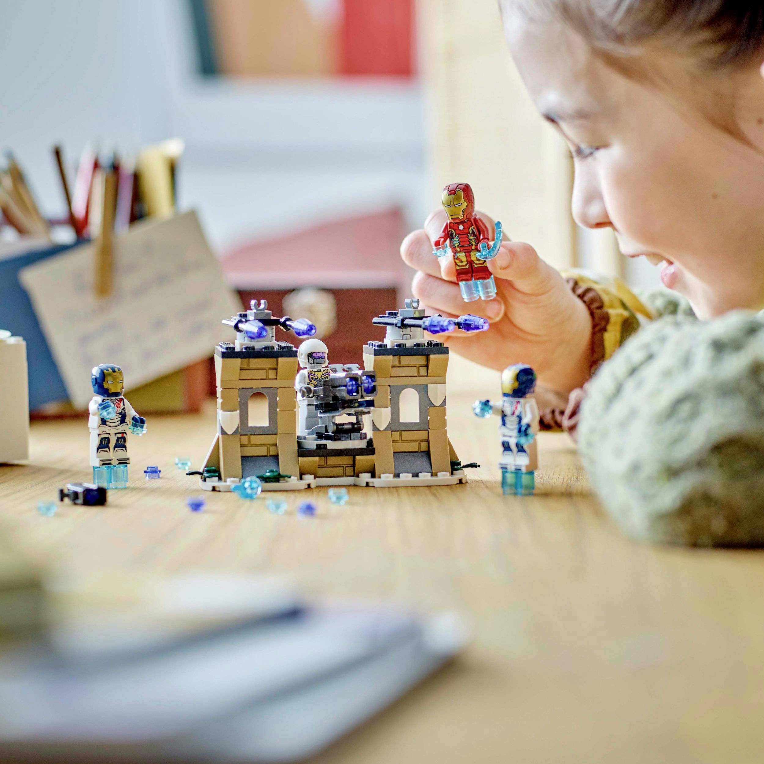 76288 LEGO® MARVEL SUPER HEROES Iron Man & Iron Legion vs. HYDRA-Soldat