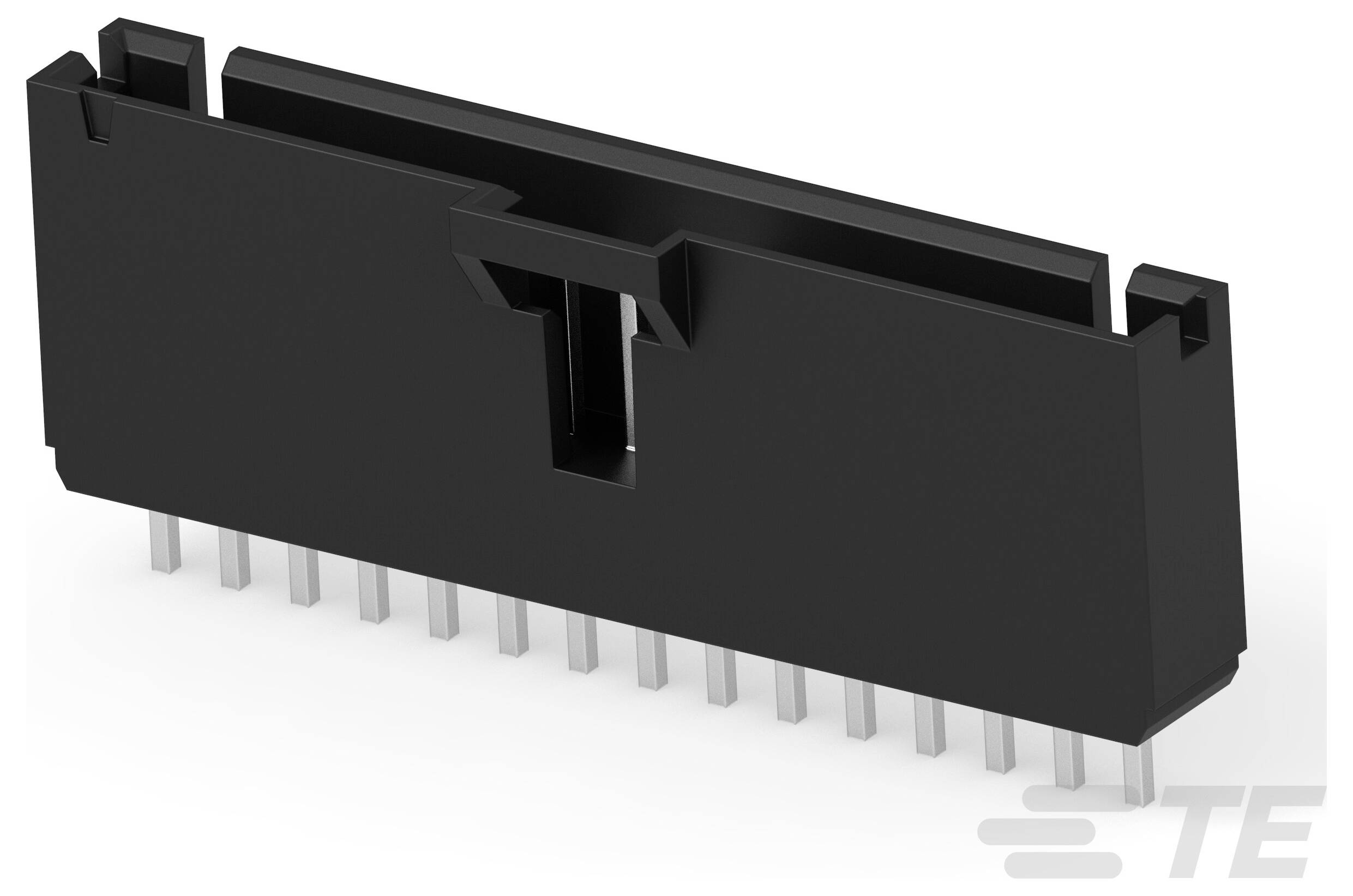 Ein schwarzer Elektrostecker mit mehreren Metallkontakten, konzipiert für die Verwendung in elektronischen Geräten, auf weißem Hintergrund dargestellt.