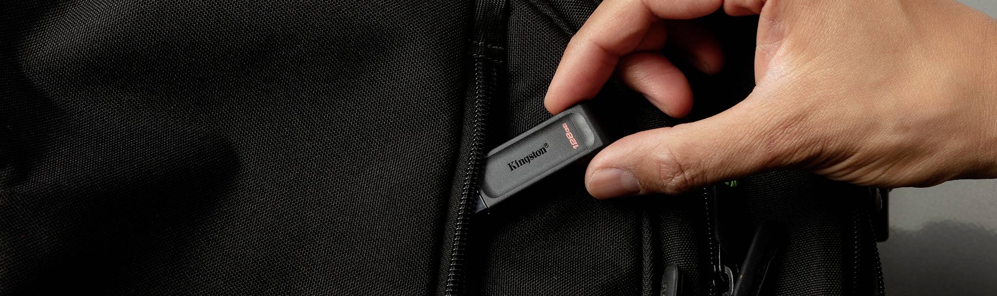 Kingston DataTraveler 70 USB-Stick Retail 128GB Schwarz DT70/128GB USB-C®