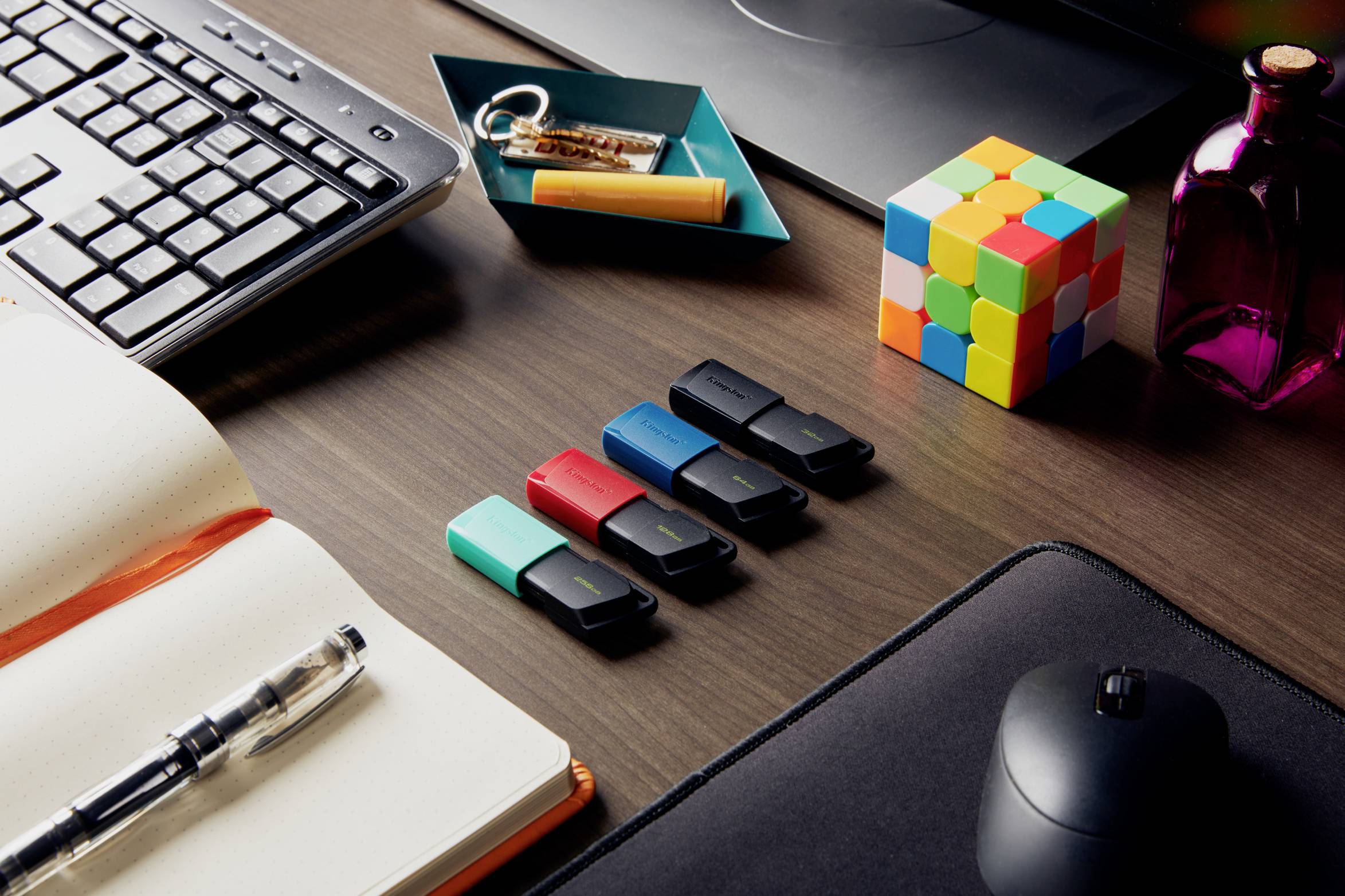 Kingston DataTraveler Exodia M USB-Stick Retail 64GB Schwarz/Blau DTXM/64GB USB-A (USB 3.2 Gen 1)