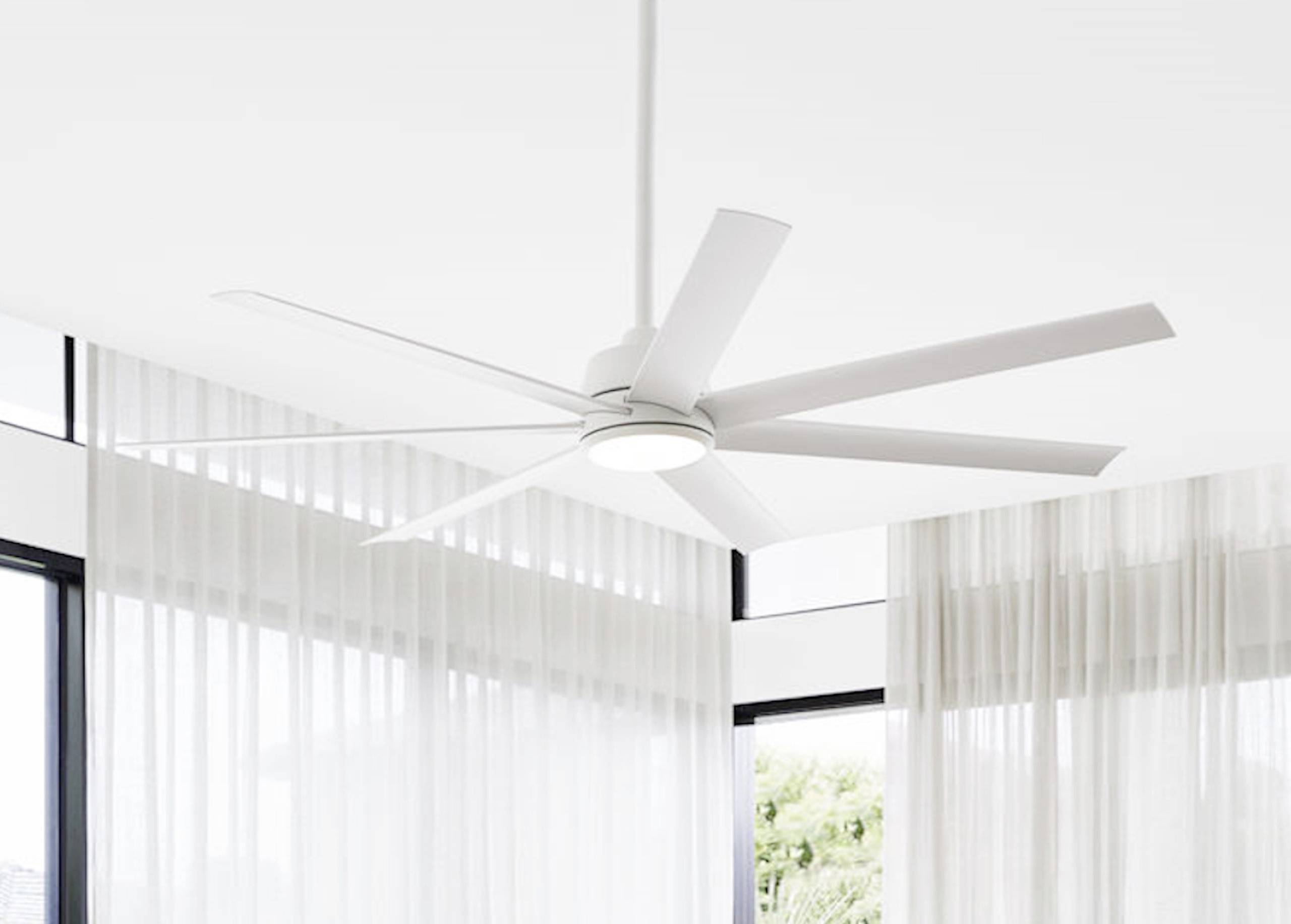 Lucci AIR Atlanta Deckenventilator 52W (Ø x H) 142cm x 35cm Weiß mit Fernbedienung