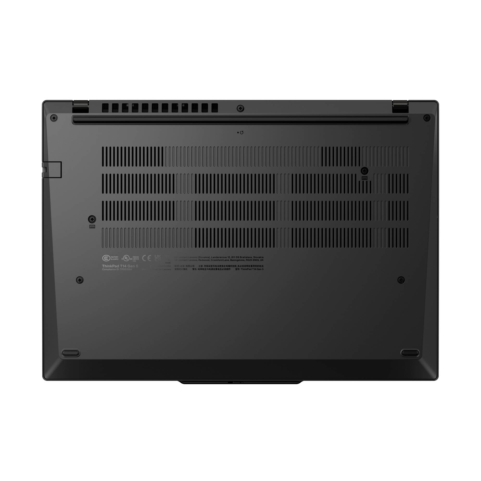 Unterseite eines Laptops mit Lüftungsschlitzen und technischer Beschriftung.