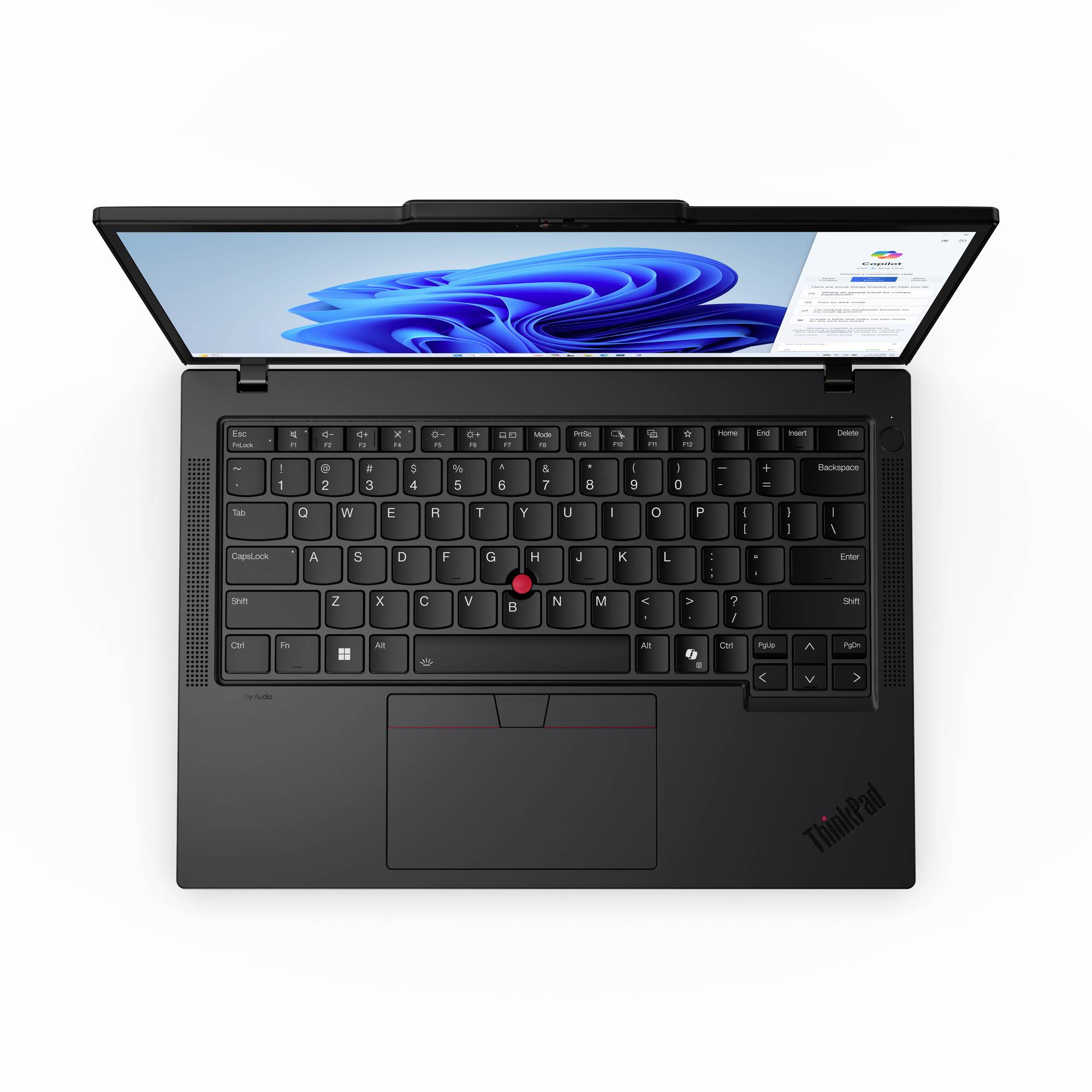 Ein aufgeklappter Laptop mit schwarzer Tastatur und Touchpad, auf dessen Bildschirm das Windows 11-Startmenü zu sehen ist.