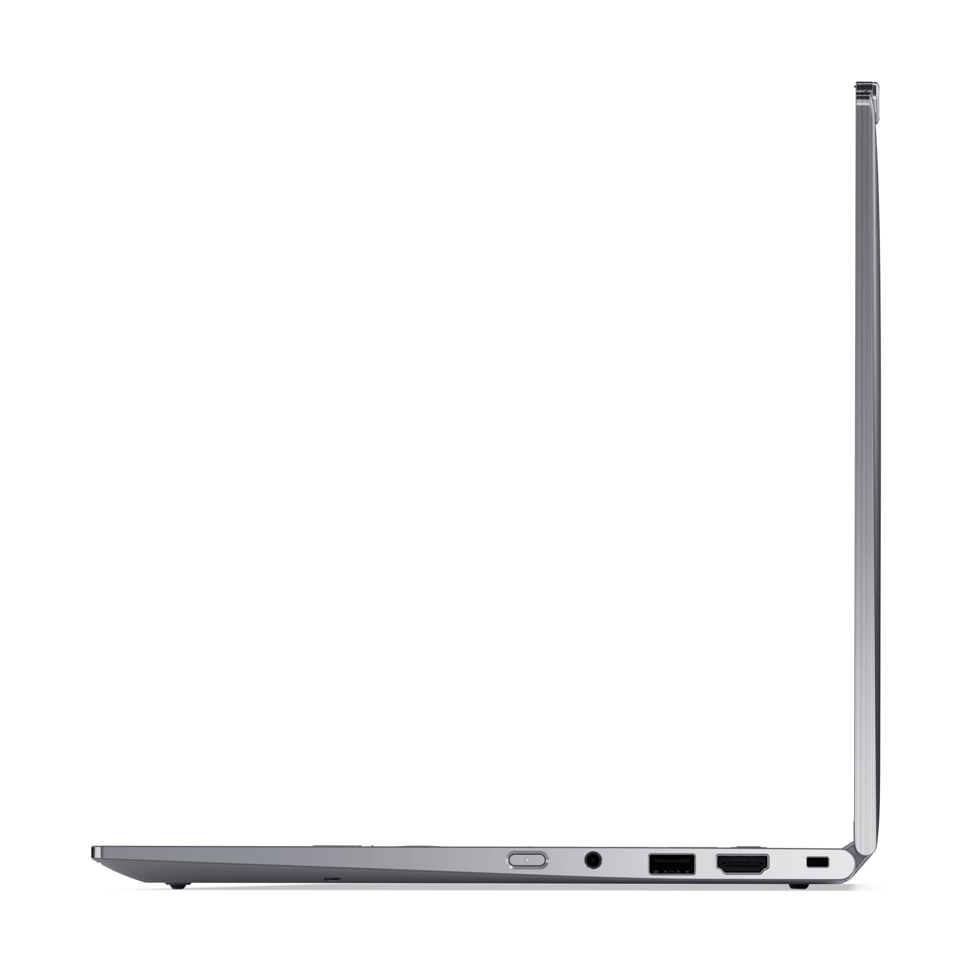 Ein seitlich offener Laptop, zeigt die flache Bauweise und Anschlüsse. Er steht leicht geneigt auf einer Oberfläche.