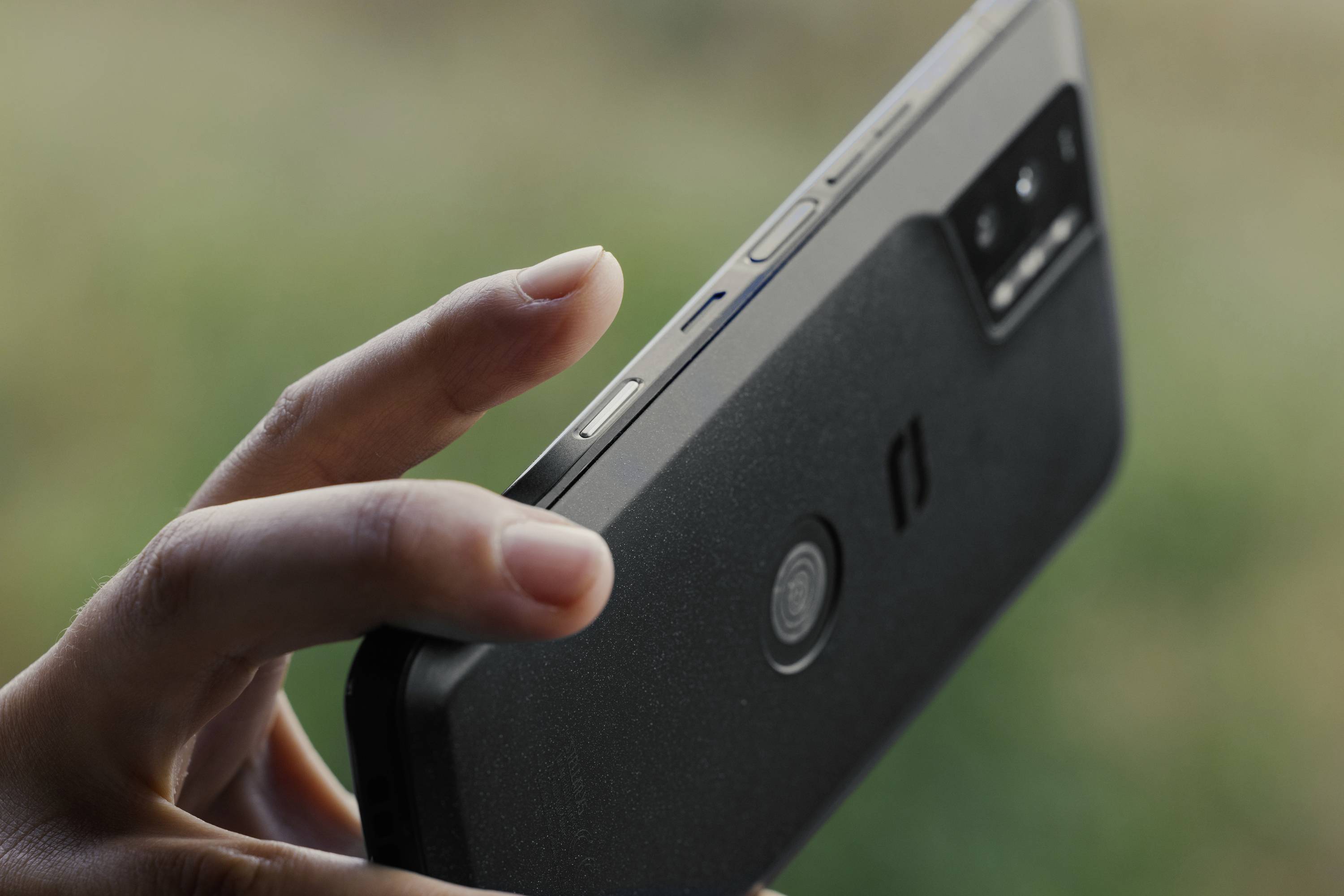 Crosscall Stellar X5 128 GB Schwarz 16.5 cm (6.497 Zoll) Outdoor Smartphone