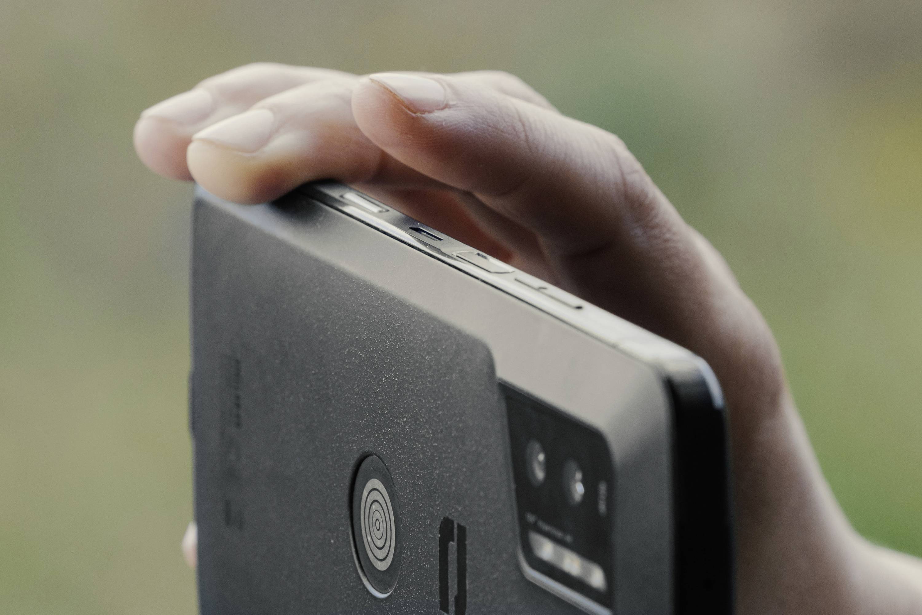 Crosscall Stellar X5 128 GB Schwarz 16.5 cm (6.497 Zoll) Outdoor Smartphone