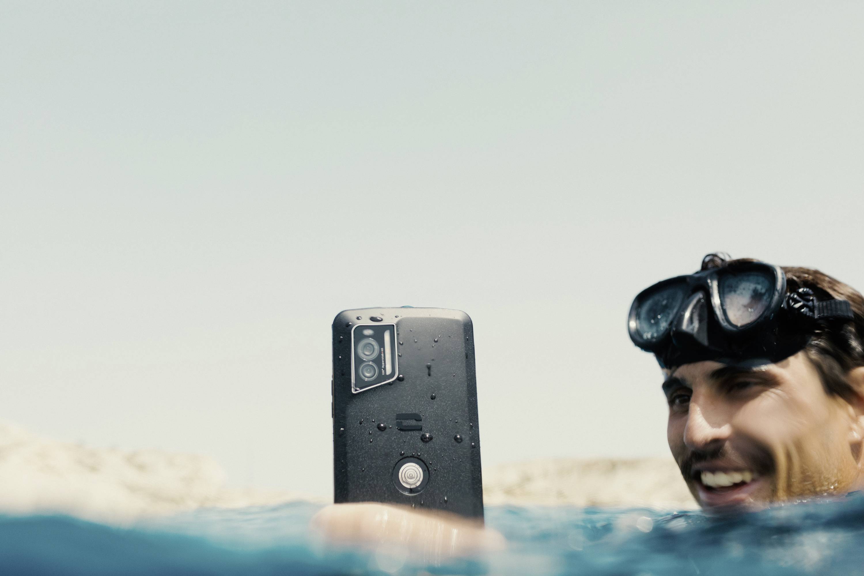 Crosscall Stellar X5 128 GB Schwarz 16.5 cm (6.497 Zoll) Outdoor Smartphone