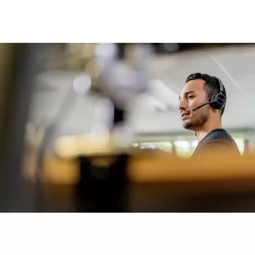 HP Poly Voyager 4320 USB-A Headset +BT700 Dongle On Ear Headset Bluetooth® Stereo Schwarz Lautstärkeregelung HP Poly Voyager 4320 USB-A Headset +BT700 Dongle On Ear Headset Bluetooth® Stereo Schwarz Lautstärkeregelung