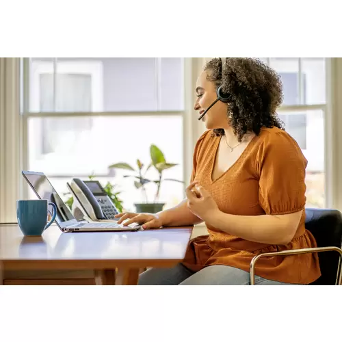 HP Poly Voyager 4320 USB-A Headset +BT700 Dongle On Ear Headset Bluetooth® Stereo Schwarz Lautstärkeregelung HP Poly Voyager 4320 USB-A Headset +BT700 Dongle On Ear Headset Bluetooth® Stereo Schwarz Lautstärkeregelung