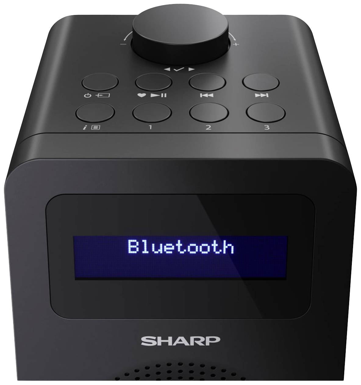 Ein schwarzes Radio mit einem digitalen Display, das 'Bluetooth' anzeigt. Oben befinden sich Tasten zur Steuerung und ein Drehknopf.