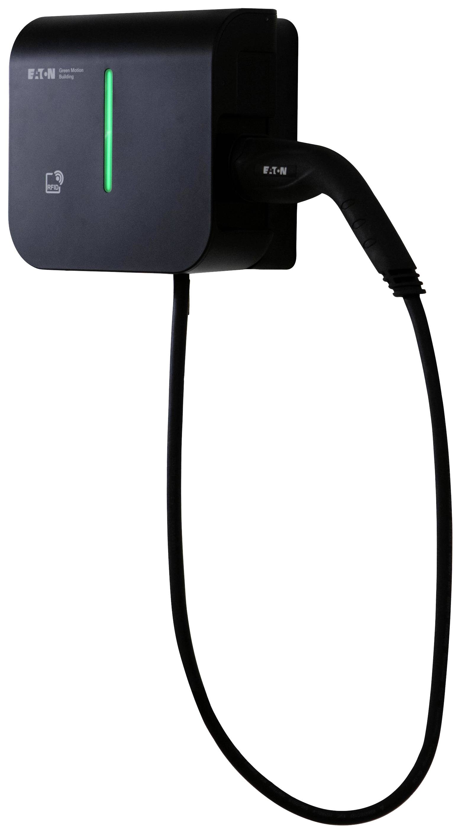 Schwarze Elektroauto-Ladestation mit grünem Licht auf der Vorderseite, Kabel angeschlossen.
