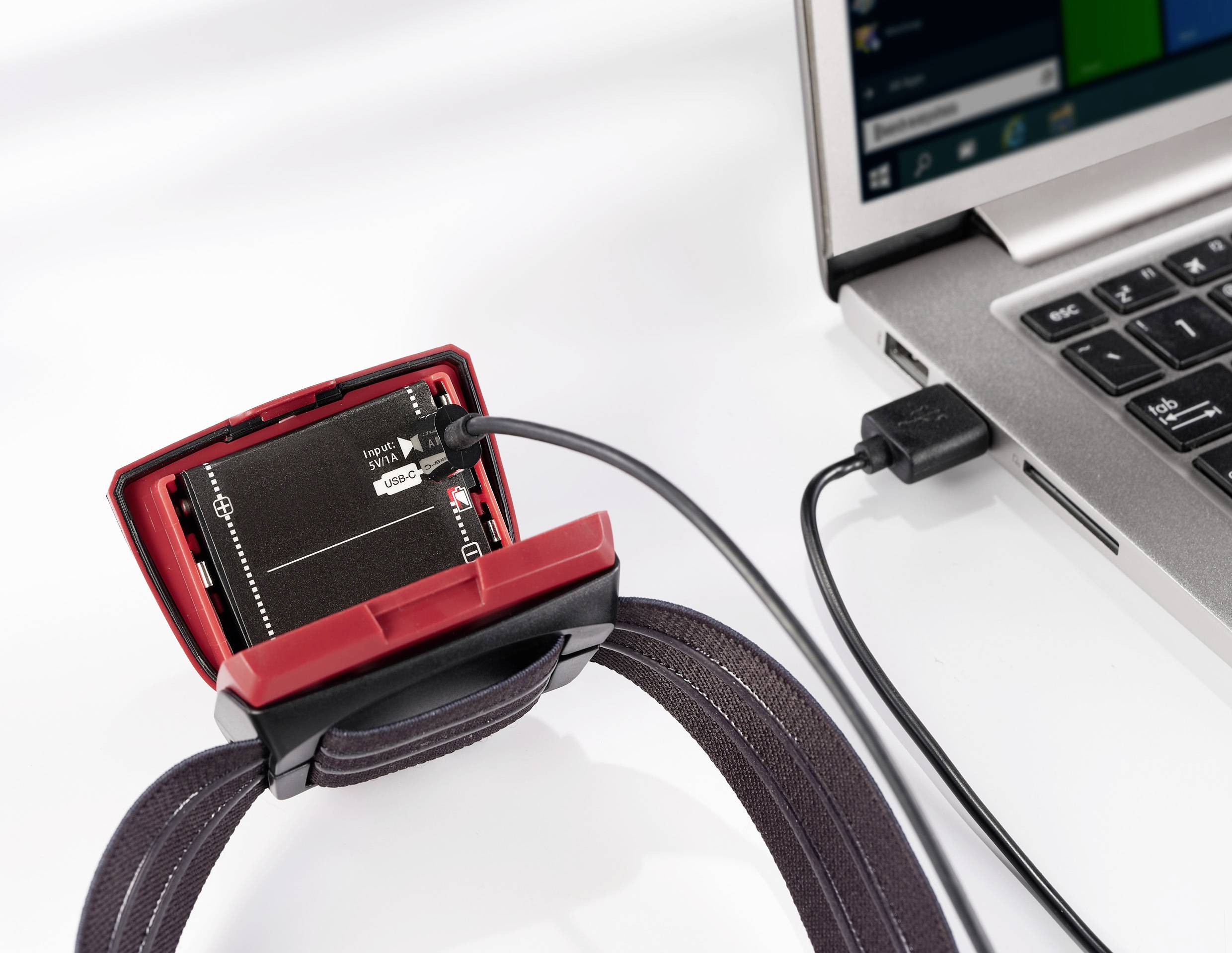 TOOLCRAFT LED Stirnlampe akkubetrieben 580lm 6.45h TO-9581292