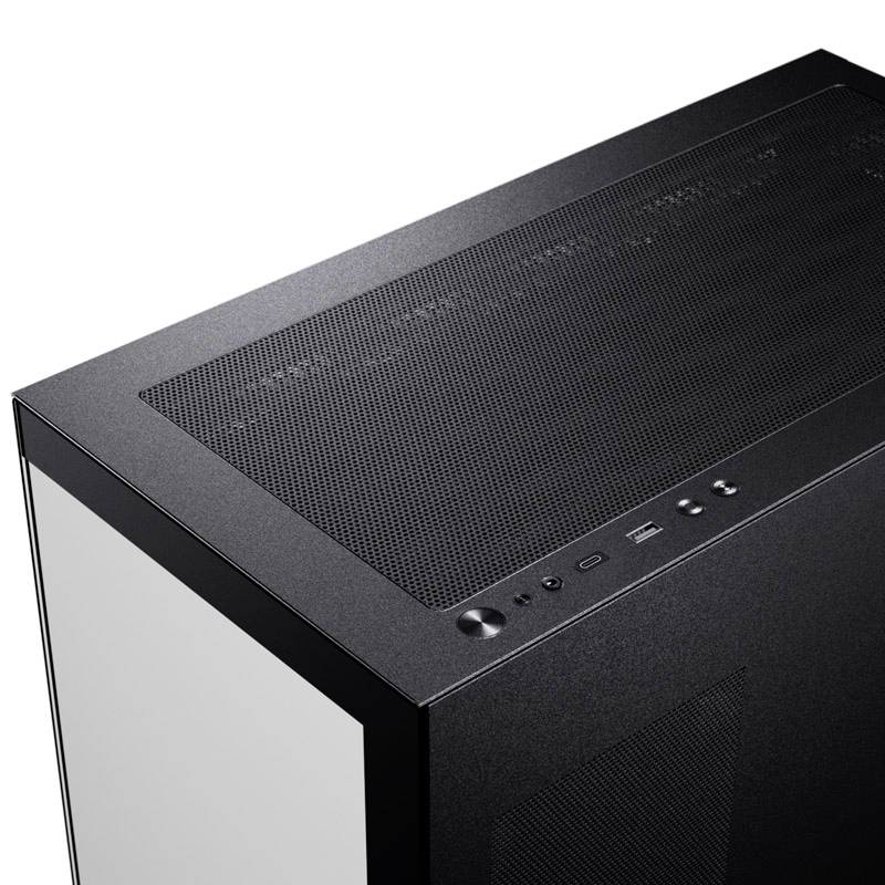 Ein moderner, schwarzer Computergehäuse-Tower mit Lüftungsschlitzen oben und Anschlüssen für USB und Audio auf der Vorderseite.