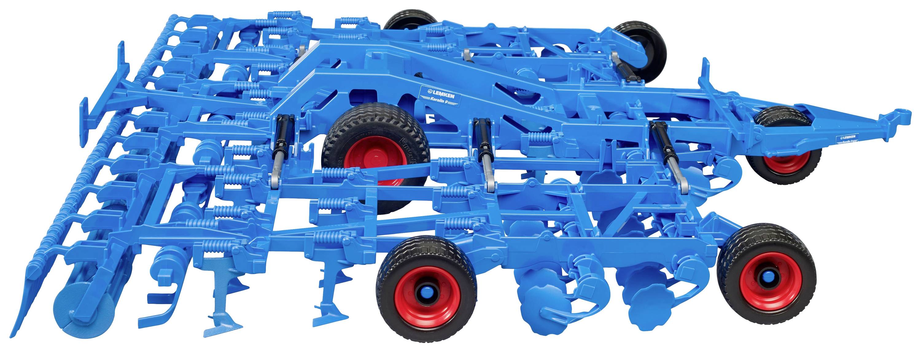 Ein blauer landwirtschaftlicher Grubber mit mehreren Rädern und rot hervorgehobenen Felgen, der zur Bodenbearbeitung verwendet wird.
