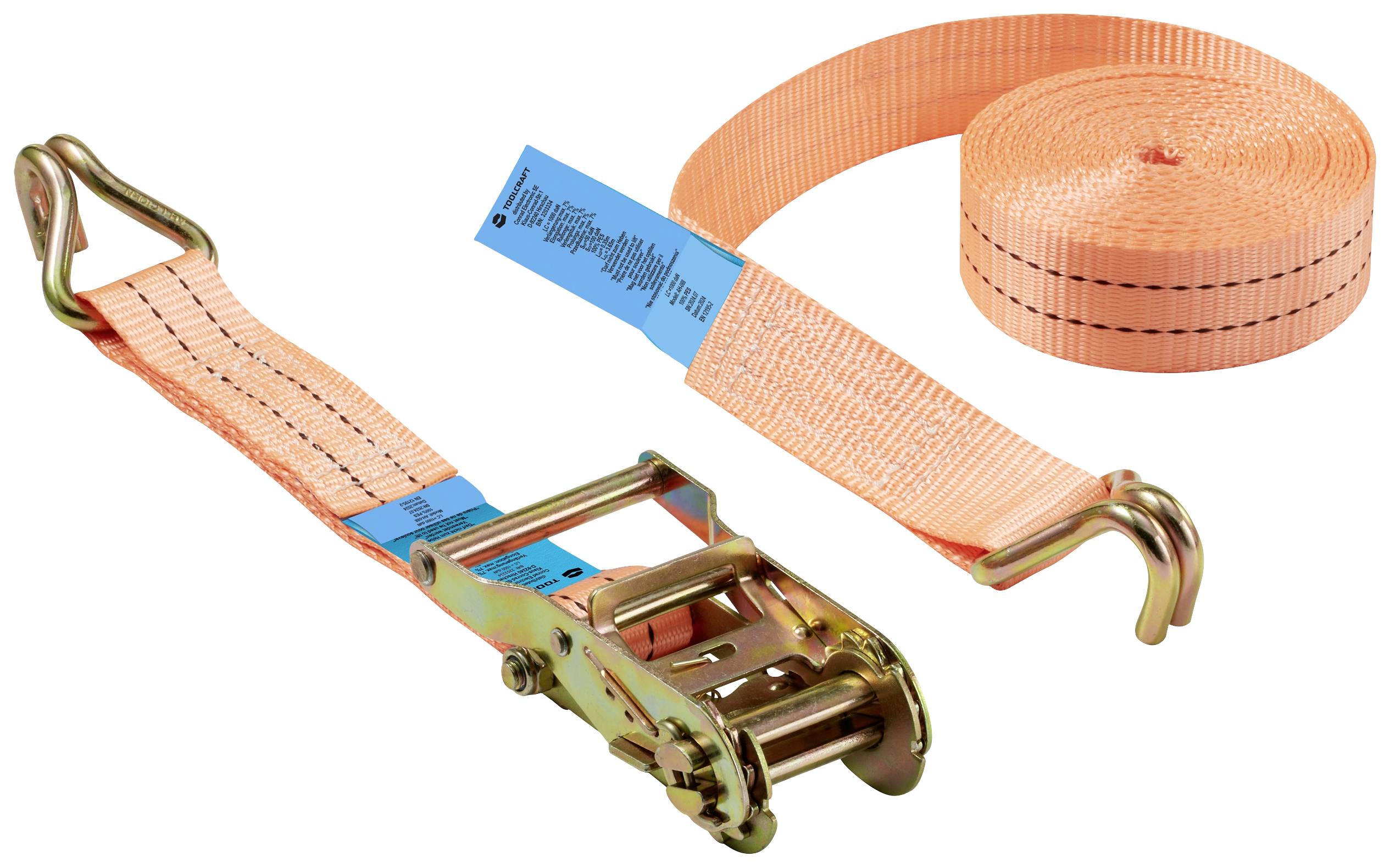Ein Spanngurt mit Ratsche und Haken, ideal zum Sichern von Lasten. Der Gurt ist orange mit blauen Etiketten versehen.