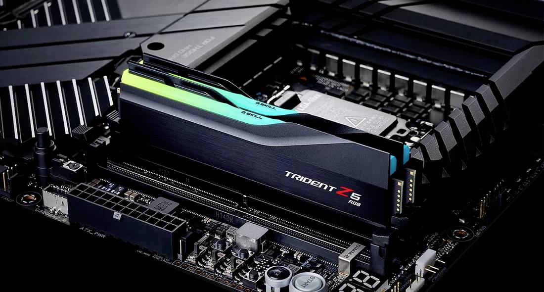 G.Skill Trident Z5 RGB PC-Arbeitsspeicher Kit Retail DDR5 96GB 2 x 48GB on-die ECC 5600MHz 288pin DIMM CL40