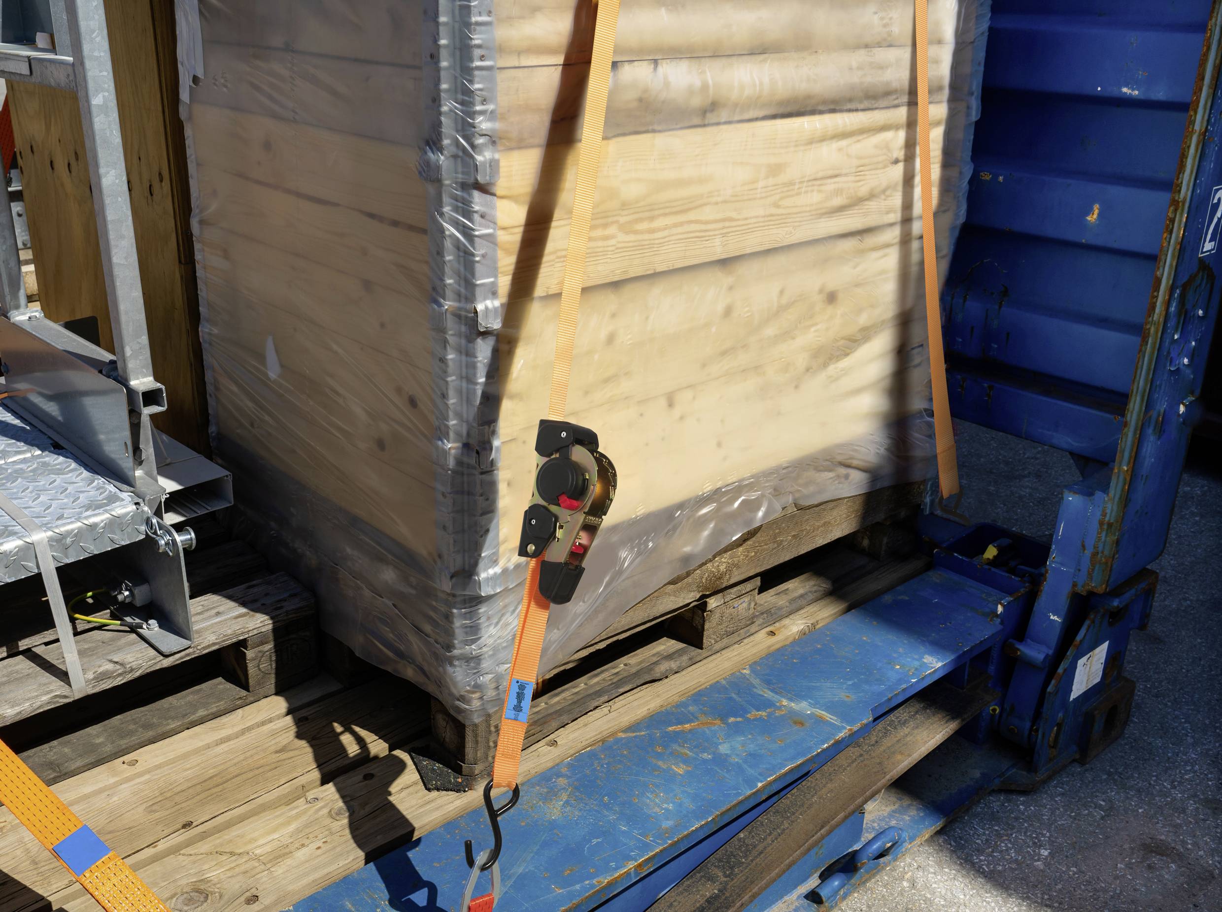 TOOLCRAFT TO-9614760 Zweiteiliger Spanngurt Zugkraft LC Niederzurren (einzeln/direkt)=320 daN (L x B) 3m x 25mm Ratsche EN 12195-2