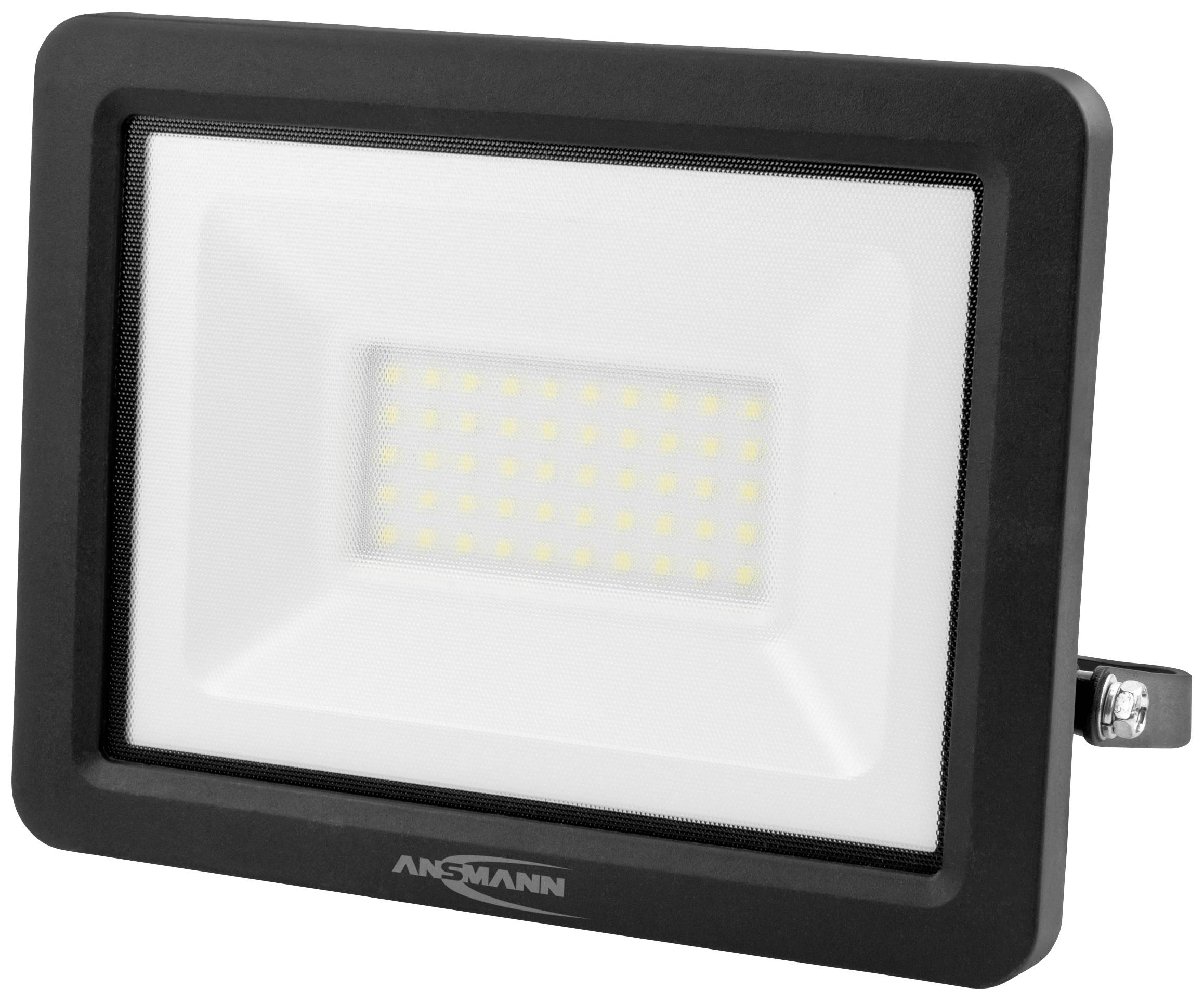 Ein rechteckiger LED-Strahler in schwarzem Gehäuse mit mehreren kleinen gelben LEDs auf weißem Hintergrund.