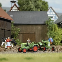 Busch 54150 H0 Landwirtschafts Modell Fendt F 15 Busch 54150 H0 Landwirtschafts Modell Fendt F 15