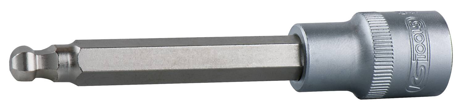 Ein sechskantiger Schrauberbit mit Kugelkopf sitzt in einer Stecknuss. Das Werkzeug ist aus Metall und hat eine silberne Farbe.