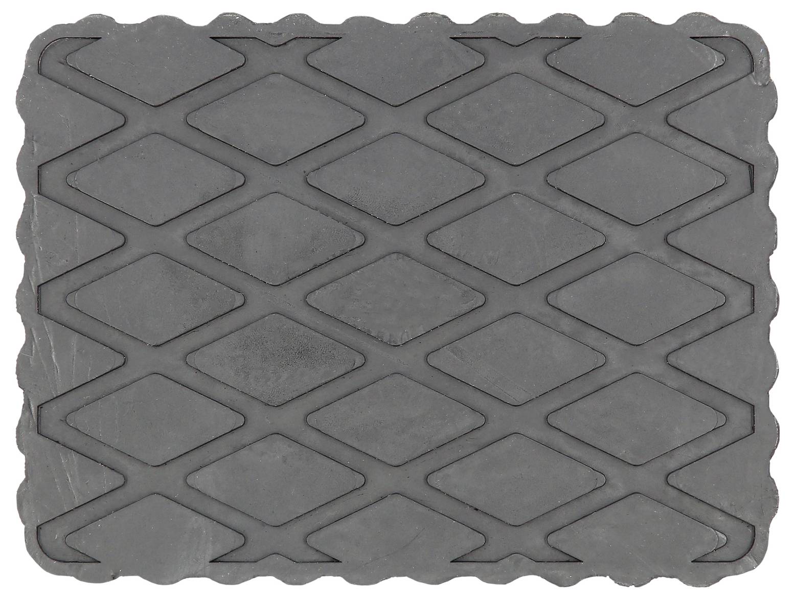 Graue Gummimatte mit rautenförmigem Muster und gewellten Rändern.