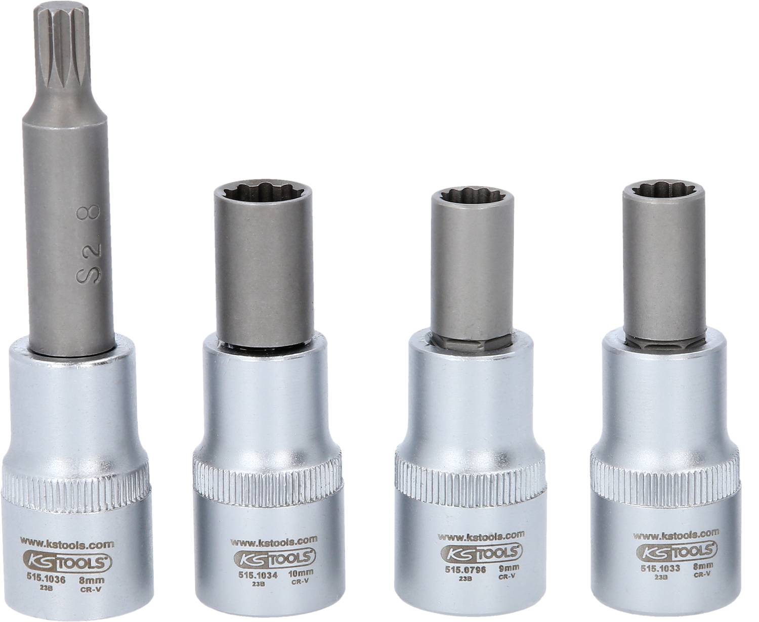 Vier silberne Steckschlüsselaufsätze in unterschiedlichen Größen, angeordnet in einer Reihe. Ideal für verschiedene Schraubenkopfgrößen.