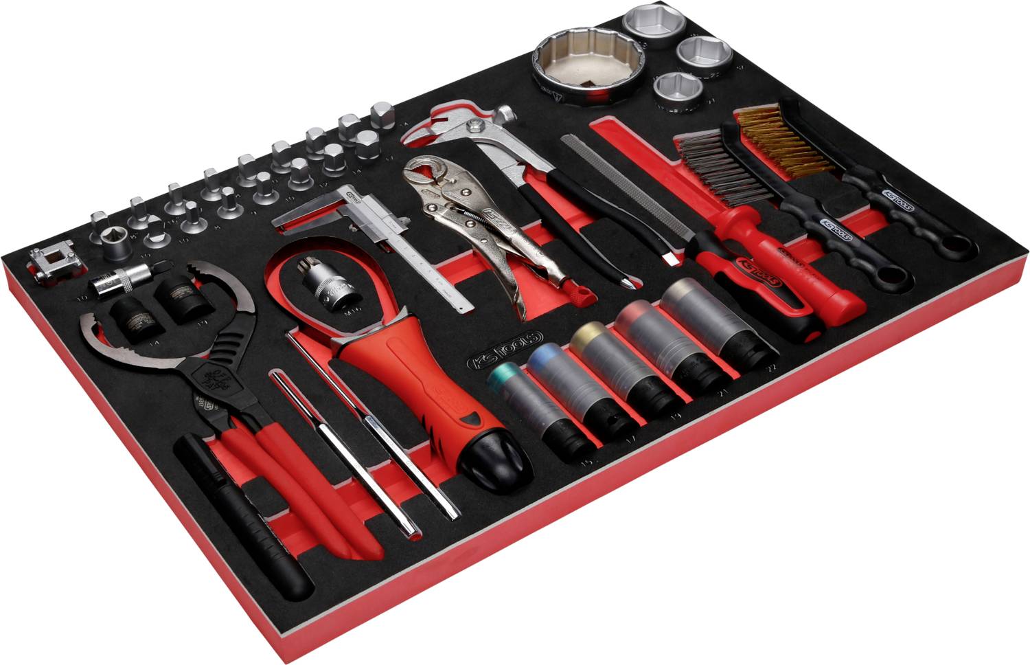 Ein geordneter Werkzeugsatz mit verschiedenen Werkzeugen wie Schraubenzieher, Zangen, Steckschlüssel und Bürsten in einem Schaumstoffeinleger.