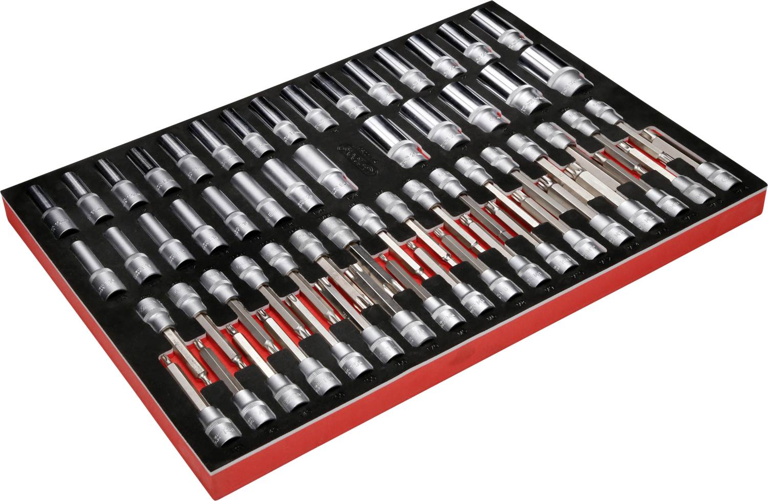 Satz Nüsse und Verlängerungen in rotem Koffer auf schwarzem Einsatz, verschiedene Größen für mechanische Arbeiten.