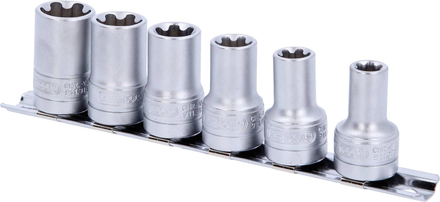 Ein Sortiment von sechs Stecknüssen in verschiedenen Größen, aufgereiht auf einer Metallhalterung, zur Verwendung mit einem Schraubenschlüssel.