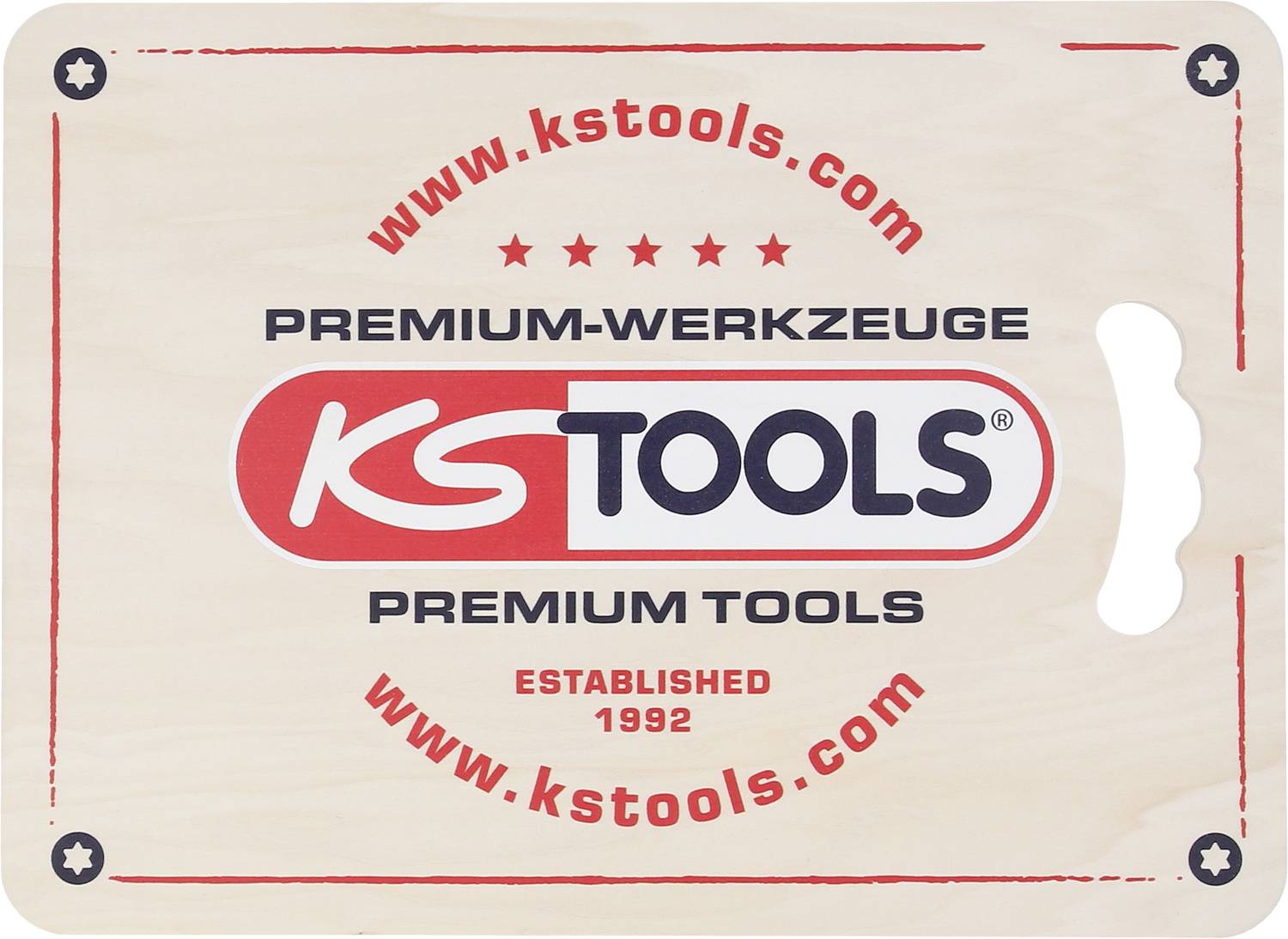 Schneidbrett mit Logo 'KS Tools'. Aufschrift: 'Premium-Werkzeuge', 'Established 1992', Webadresse. Holzoptik mit Griff.