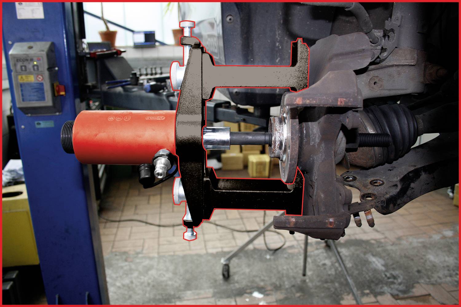 Abbildung einer hydraulischen Werkzeugmaschine, die an einem Fahrzeugteil befestigt ist, um eine mechanische Arbeit zu verrichten.