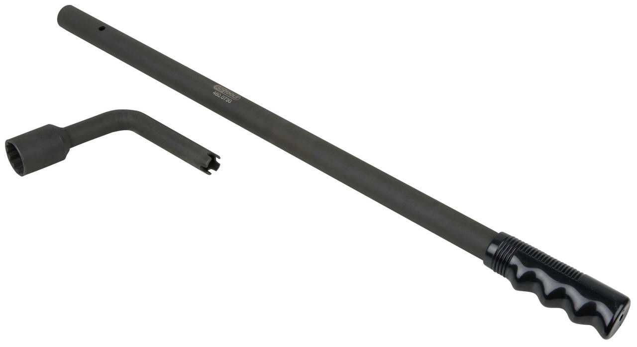 Ein Radmutternschlüssel aus Metall mit einem langen Griff zur Erhöhung der Hebelwirkung, daneben ein abgewinkeltes Adapterschlüsselteil.