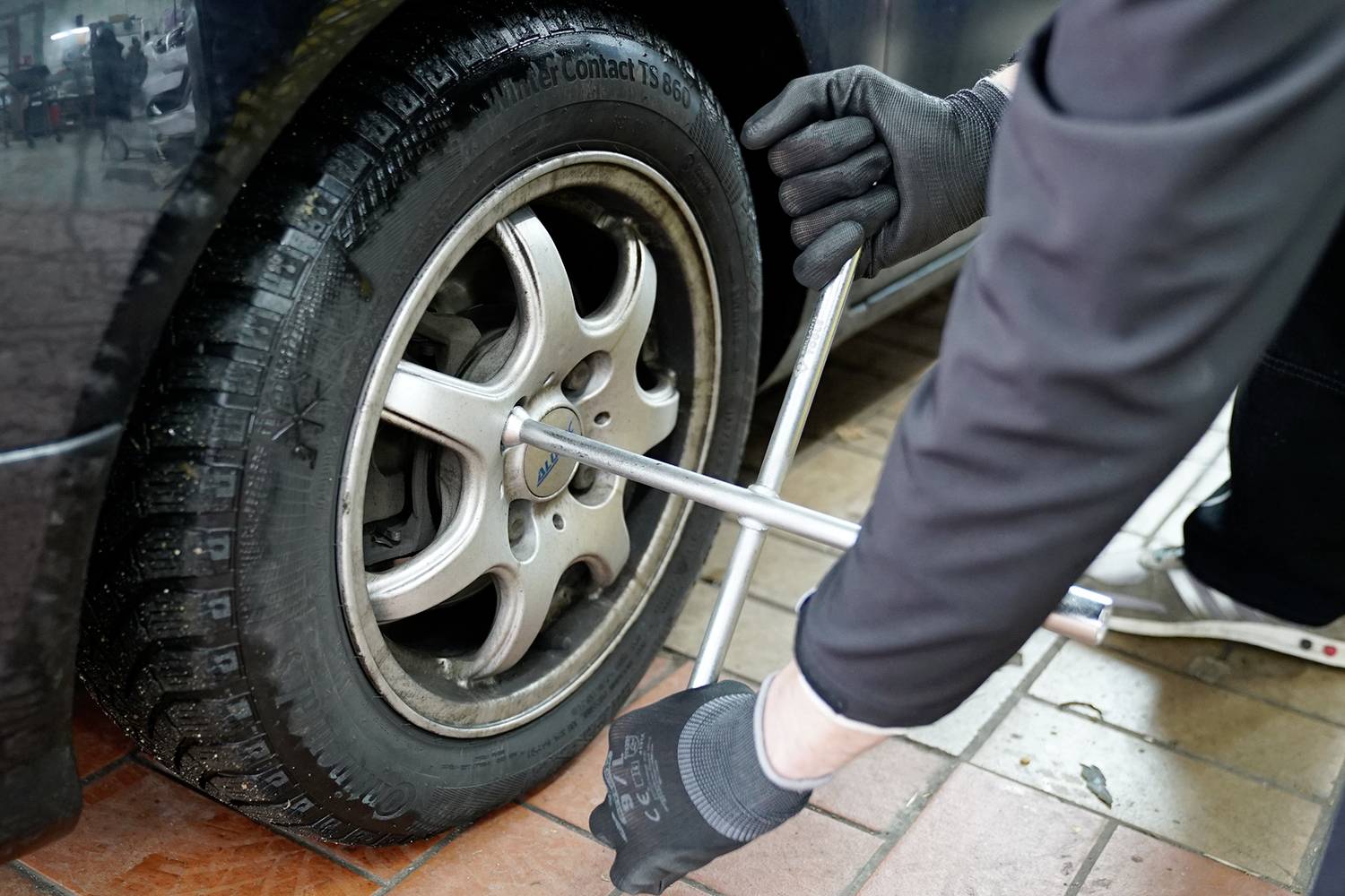 Brilliant Tools BT691015 Rad-Kreuzschlüssel, 1/2" x 17 x 19 x 22mm